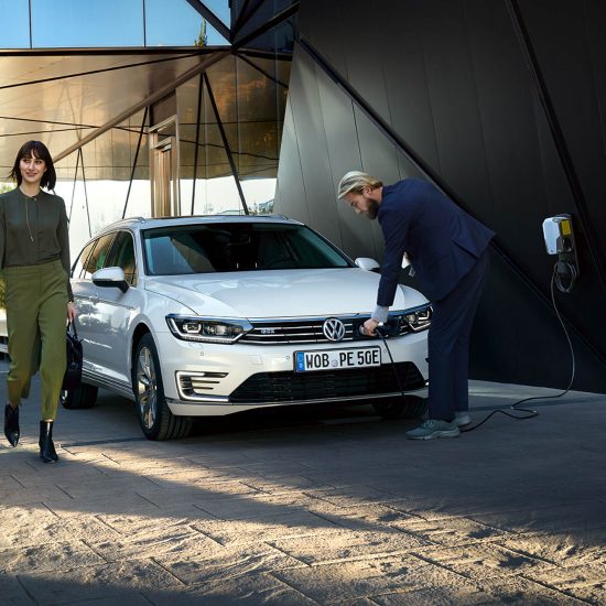 Volkswagen Passat GTE by Oliver Paffrath